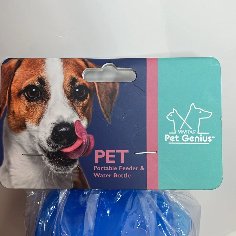 Vivitar Pet Portable Feeder & Water Bottle NWT